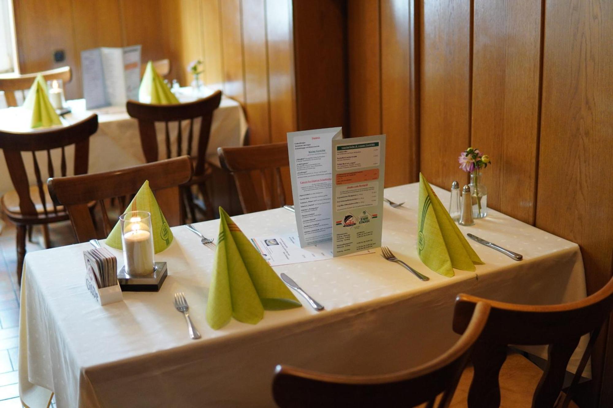 Gaststaette Zur Eiche Hotel Hannover Bagian luar foto