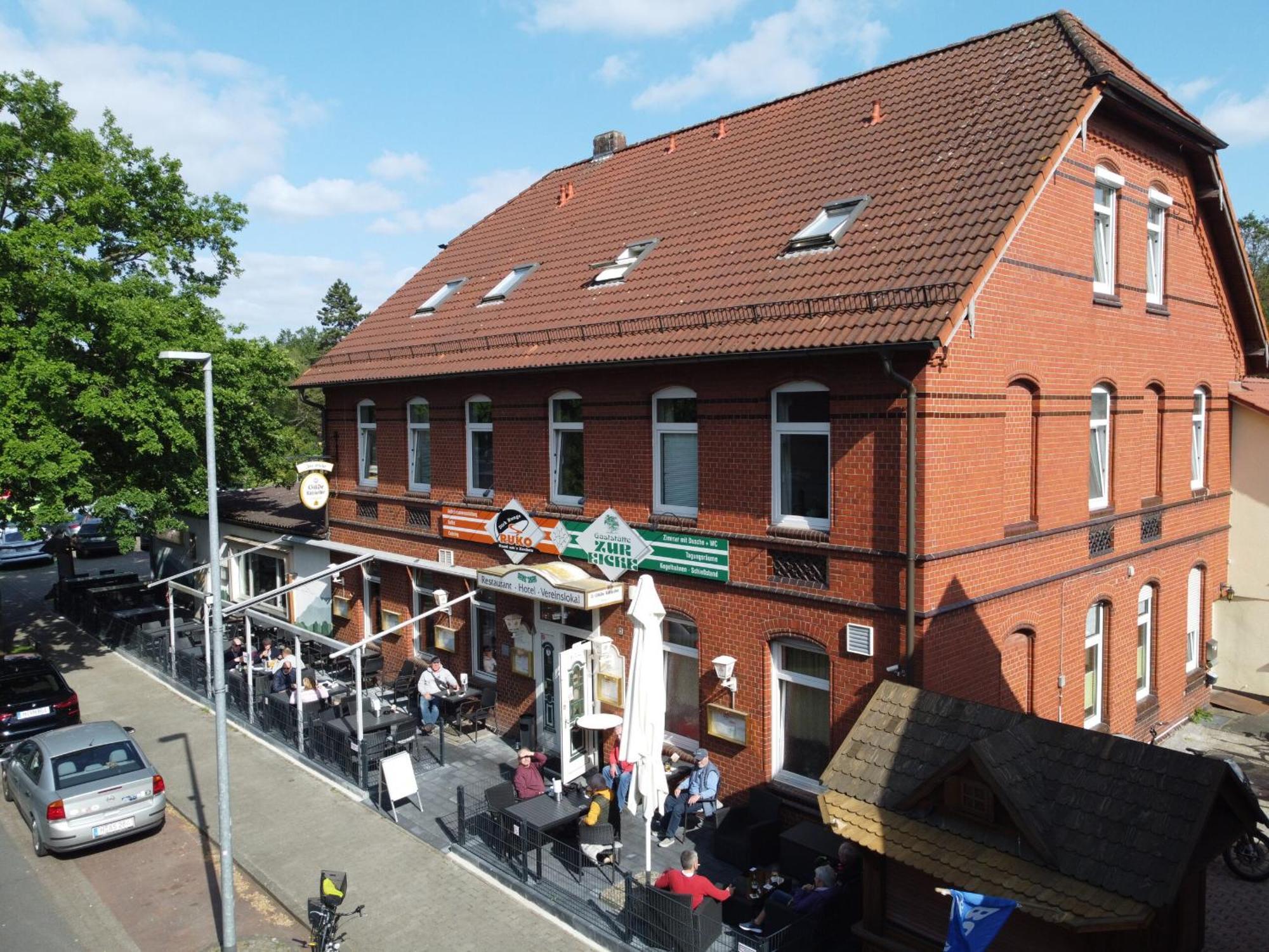 Gaststaette Zur Eiche Hotel Hannover Bagian luar foto