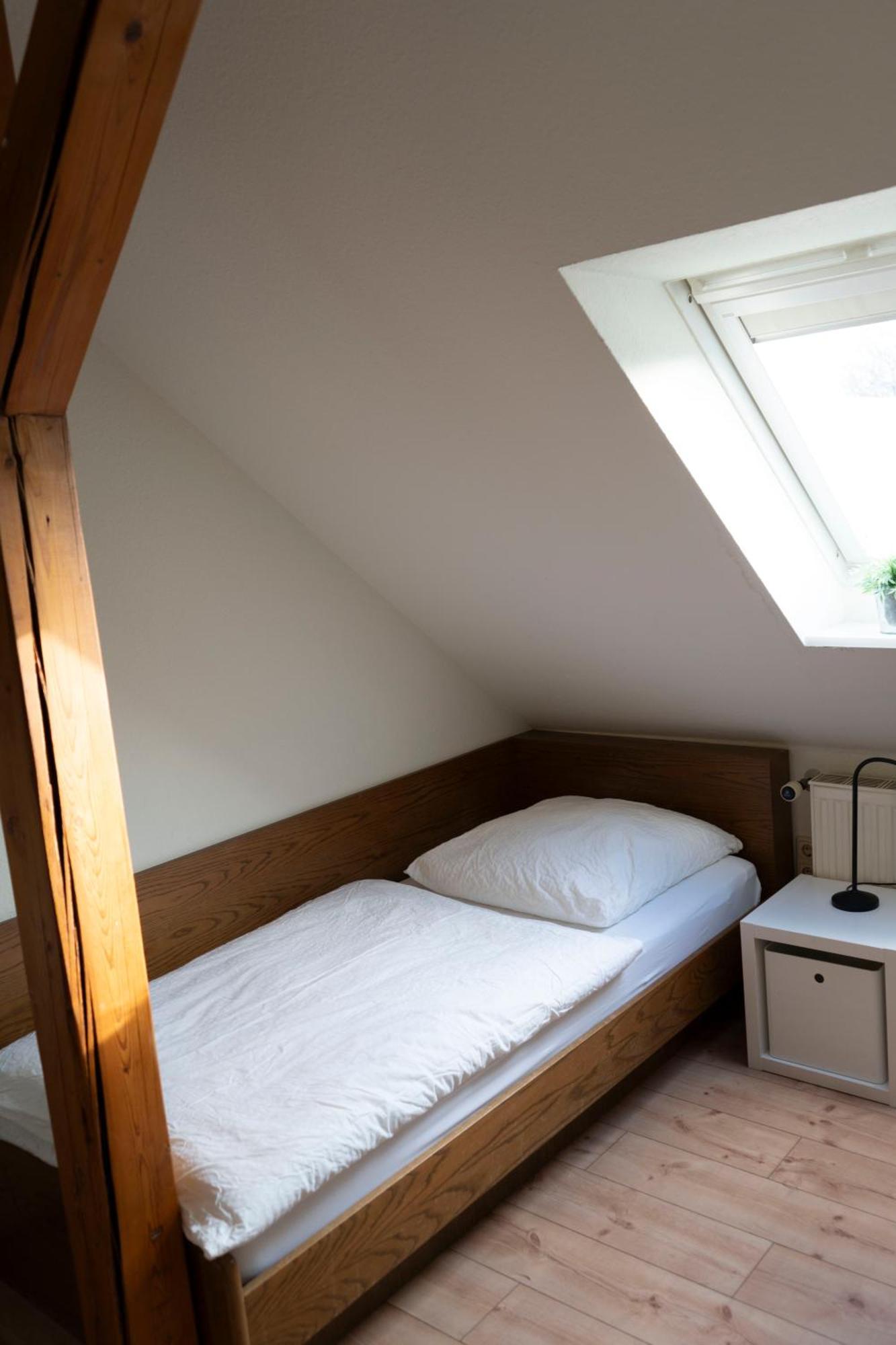 Gaststaette Zur Eiche Hotel Hannover Bagian luar foto