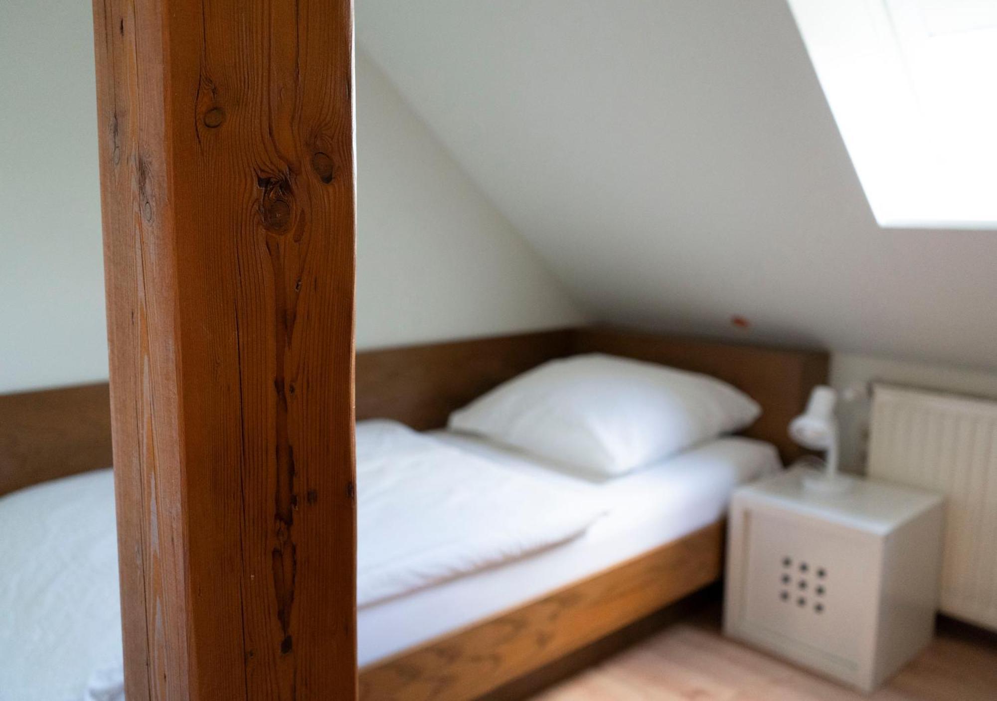 Gaststaette Zur Eiche Hotel Hannover Bagian luar foto